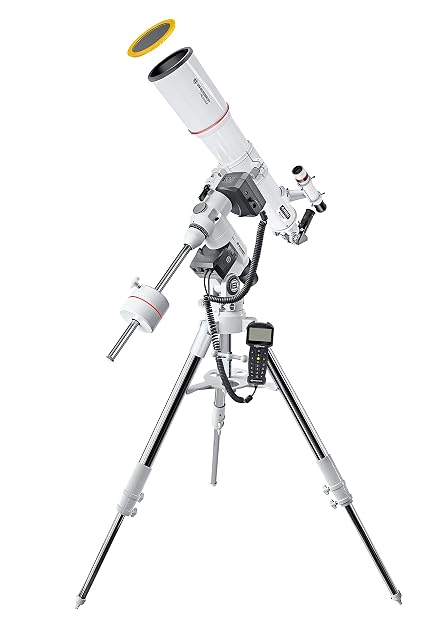 Rifrattore Bresser Messier AR-90s sulla montatura GoTo EXOS II