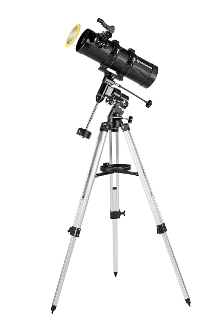 Riflettore newtoniano Bresser Pluto 114/500 sulla sua montatura equatoriale